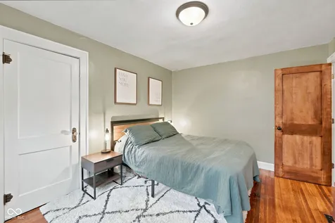 4454 Winthrop Avenue Indianapolis IN 46205
