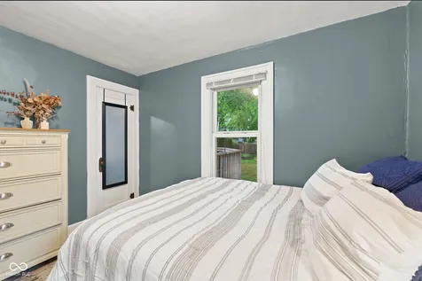 4454 Winthrop Avenue Indianapolis IN 46205