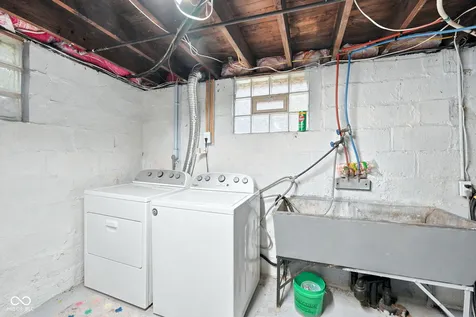 4454 Winthrop Avenue Indianapolis IN 46205