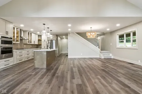 4122 N 500 E Shelbyville IN 46176