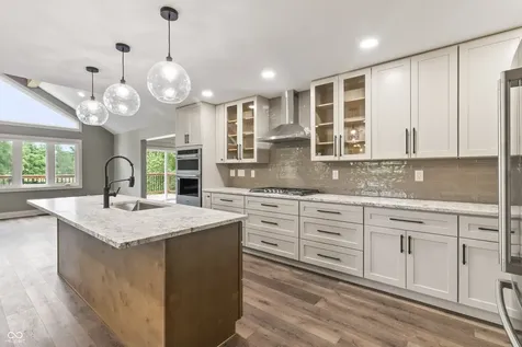 4122 N 500 E Shelbyville IN 46176