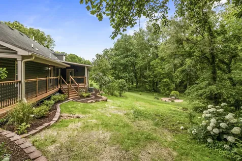 4122 N 500 E Shelbyville IN 46176