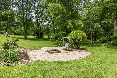 4122 N 500 E Shelbyville IN 46176
