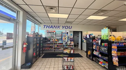 606 Shirlee Street N Vincennes IN 47591