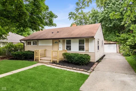 4761 Wellington Avenue Lawrence IN 46226