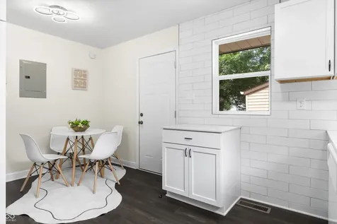4761 Wellington Avenue Lawrence IN 46226