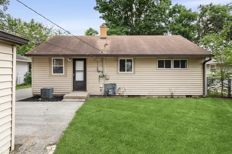 4761 Wellington Avenue Lawrence IN 46226