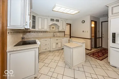 1214 Ironwood Drive W Carmel IN 46033