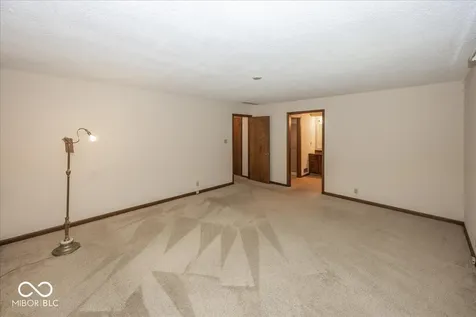 1214 Ironwood Drive W Carmel IN 46033