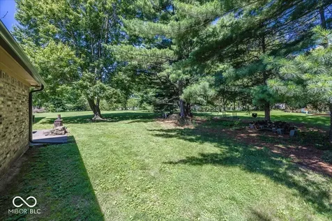 1214 Ironwood Drive W Carmel IN 46033