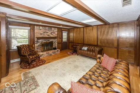 1214 Ironwood Drive W Carmel IN 46033