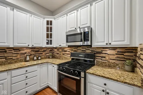 10421 Beaver Ridge Drive Fishers IN 46037