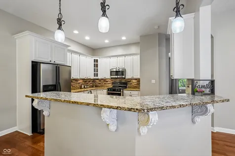 10421 Beaver Ridge Drive Fishers IN 46037