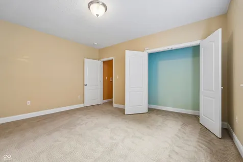 10421 Beaver Ridge Drive Fishers IN 46037