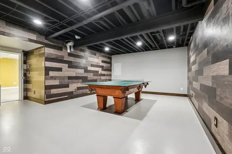 10421 Beaver Ridge Drive Fishers IN 46037