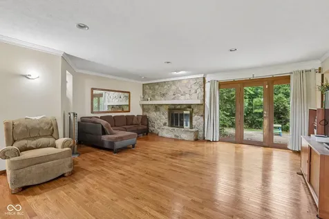 3020 Barnard Street Indianapolis IN 46268