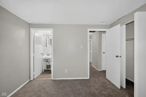 2154 Fairhaven Drive Indianapolis IN 46229