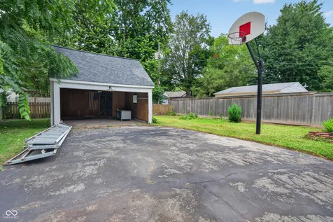 6448 Broadway Street Indianapolis IN 46220