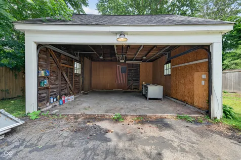 6448 Broadway Street Indianapolis IN 46220