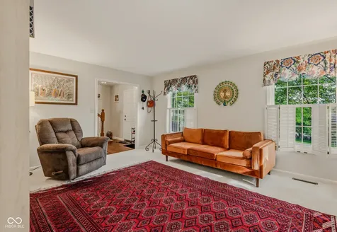9956 W Raintree Drive N Columbus IN 47201