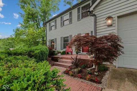 9956 W Raintree Drive N Columbus IN 47201