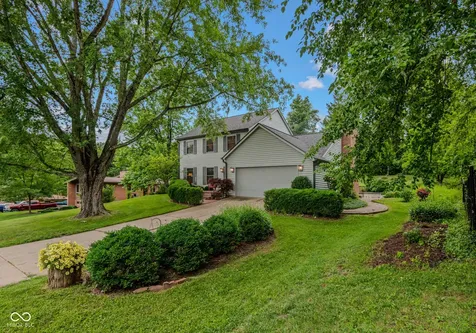 9956 W Raintree Drive N Columbus IN 47201