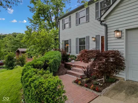 9956 W Raintree Drive N Columbus IN 47201