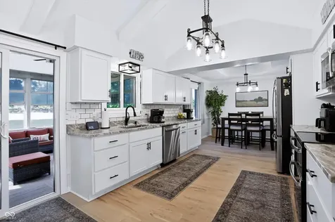 3185 Fairway Court Greenwood IN 46143