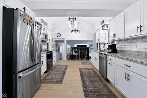 3185 Fairway Court Greenwood IN 46143