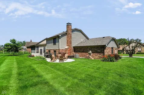3185 Fairway Court Greenwood IN 46143