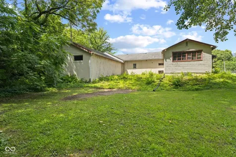 149 W Boggstown Road Shelbyville IN 46176