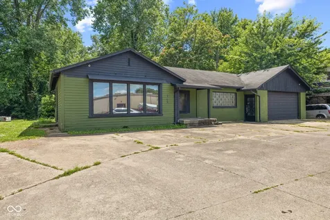 149 W Boggstown Road Shelbyville IN 46176