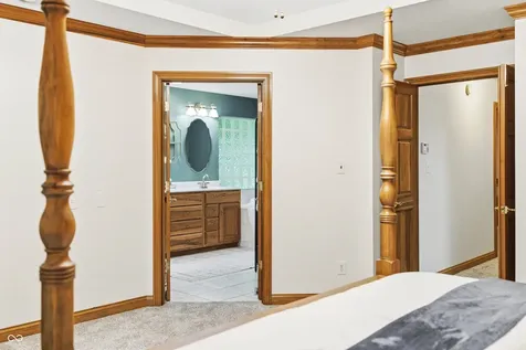 6012 Timberbend Drive Avon IN 46123