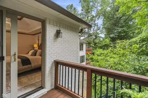 6012 Timberbend Drive Avon IN 46123