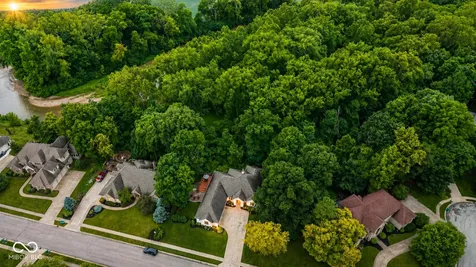 6012 Timberbend Drive Avon IN 46123