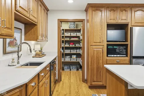 6012 Timberbend Drive Avon IN 46123