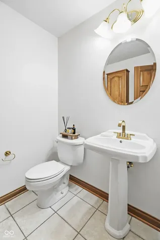 6012 Timberbend Drive Avon IN 46123