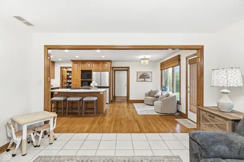 6012 Timberbend Drive Avon IN 46123