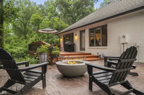 6012 Timberbend Drive Avon IN 46123