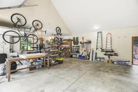 6012 Timberbend Drive Avon IN 46123
