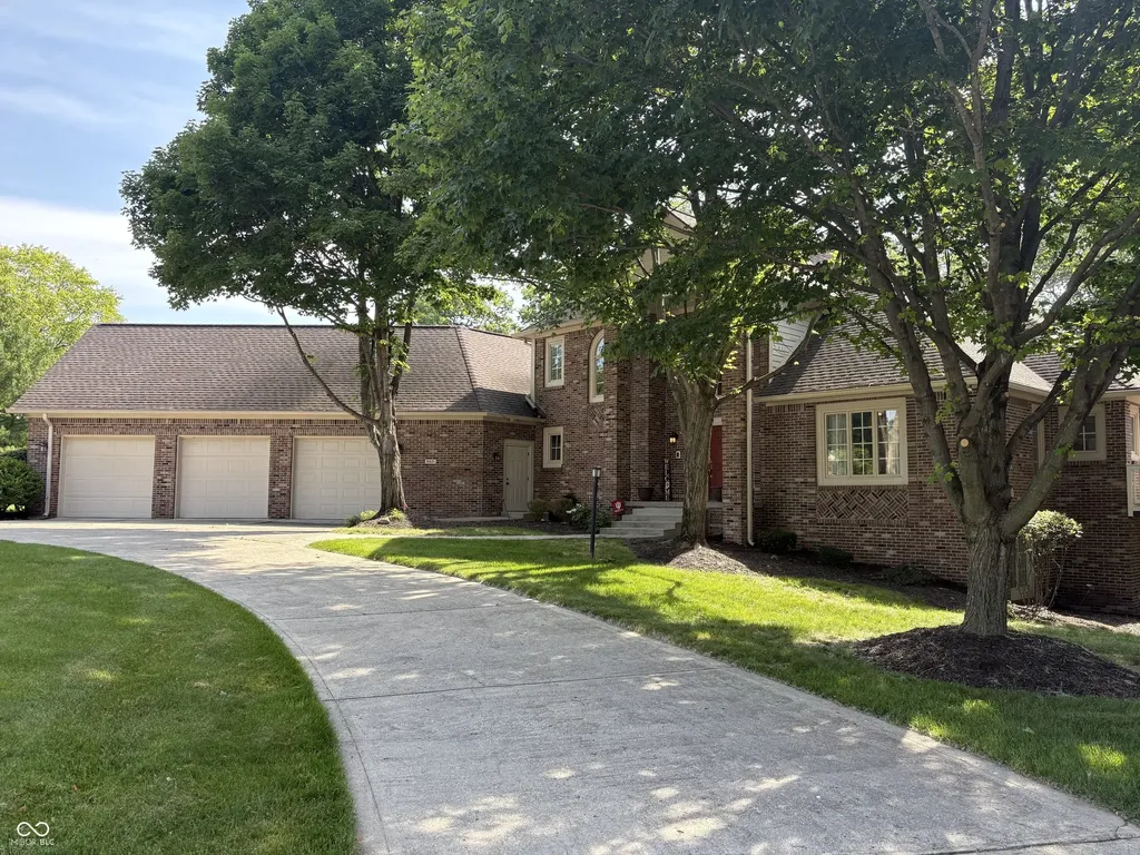 8821 Bay Breeze Lane Indianapolis IN 46236