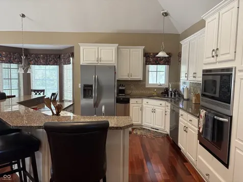 8821 Bay Breeze Lane Indianapolis IN 46236