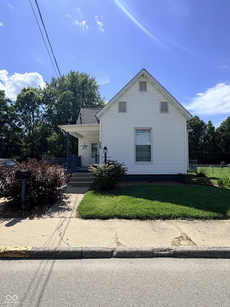 269 N 8th Street Middletown IN 47356