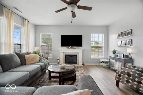 8198 Kilborn Way Avon IN 46123