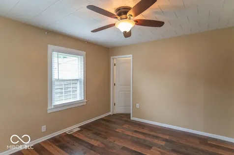 349 Ellis Street Plainfield IN 46168