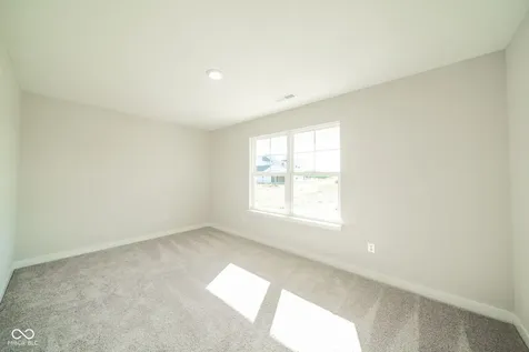 8504 N Seneca Drive Muncie IN 47303