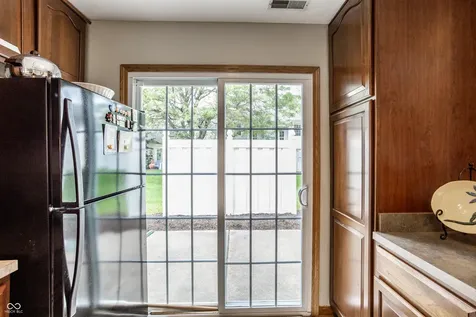 12672 Brewton Street Fishers IN 46038