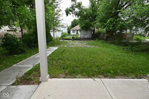 857 N Oakland Avenue Indianapolis IN 46201