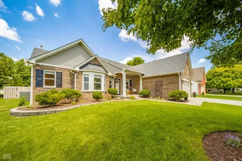 11416 Falling Water Way Fishers IN 46037