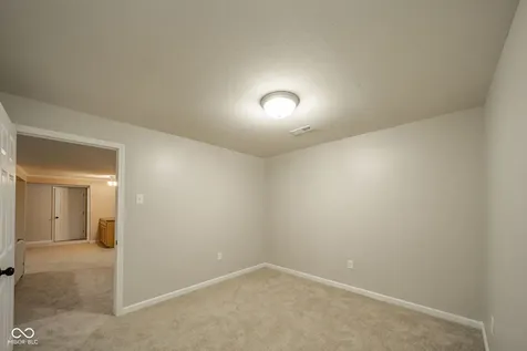 11416 Falling Water Way Fishers IN 46037